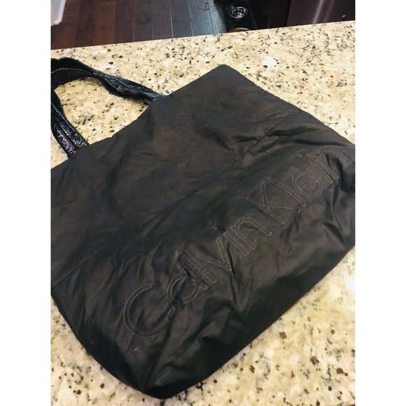 Calvin Klein Puffer Style Black Tote Embroidered Logo - Picture 4 of 6